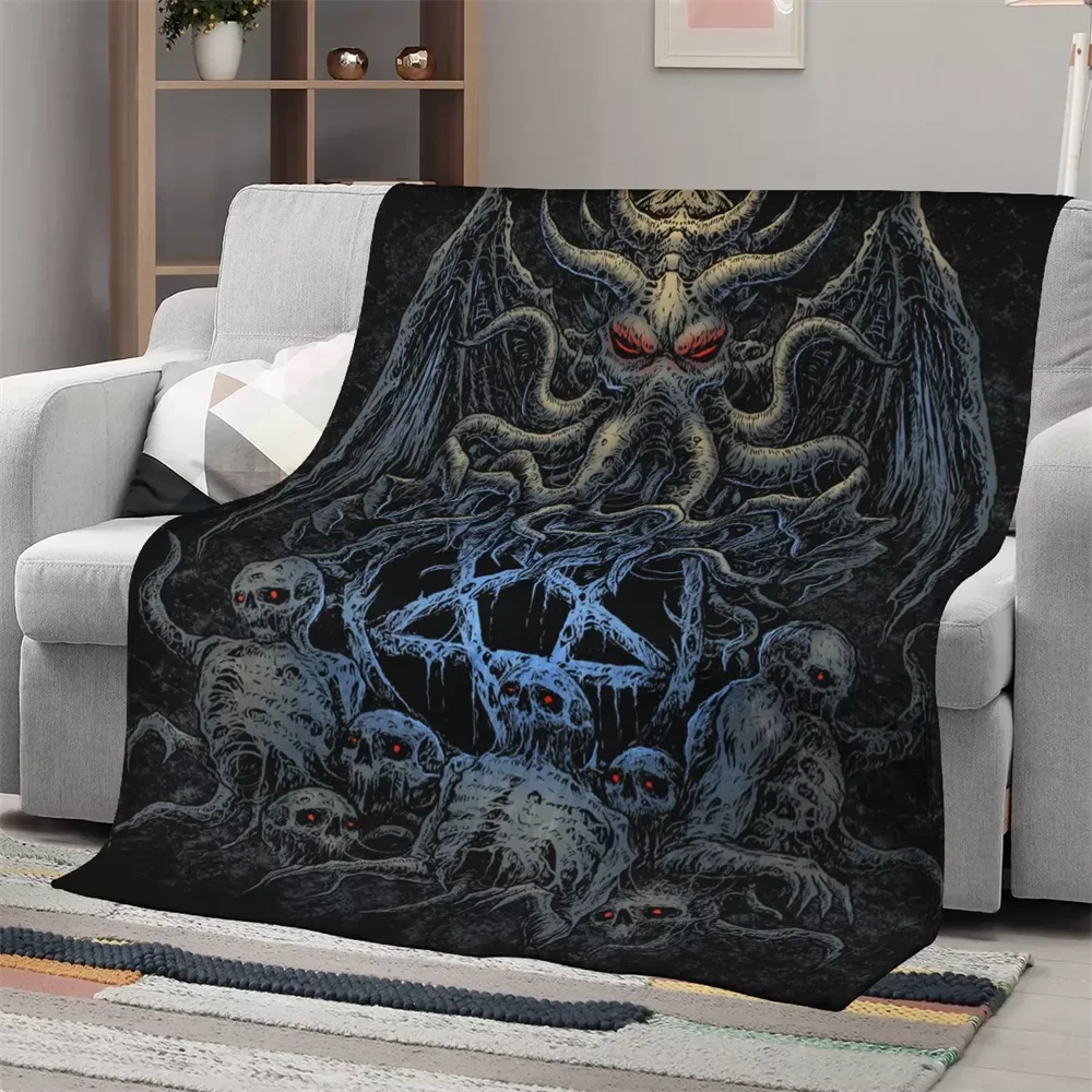 Gothic Punk Style Plush Throw Blanket for Bedroom Death Skull Printed Throw Blankets Special Halloween Gifts for Teenager Adluts