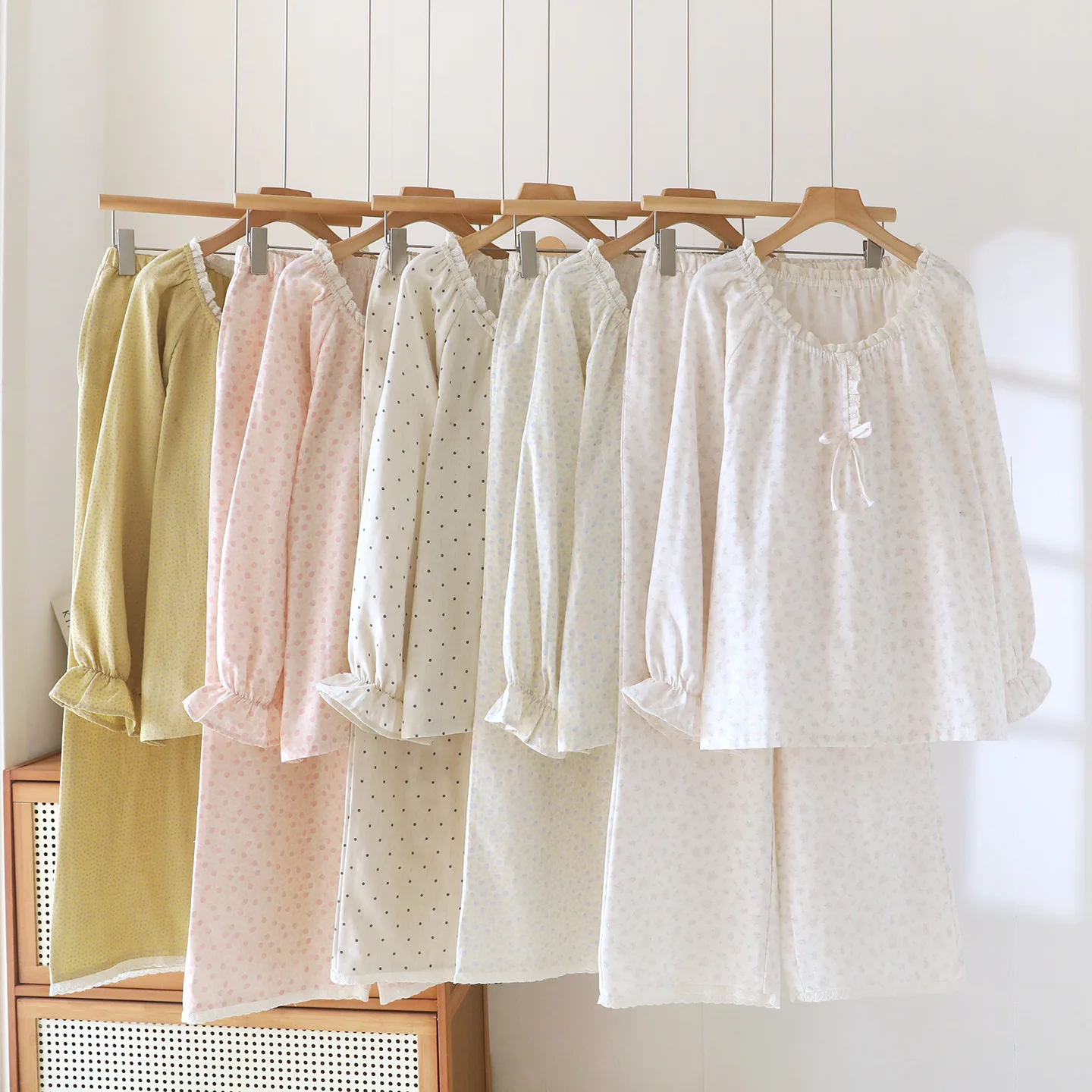 Women's Summer Pullover Pants Pajama Set Cotton Double Layer Gauze Round Neck Floral Long Sleeve Loose Home Clothes