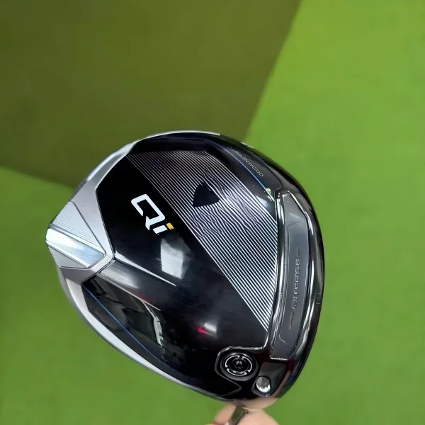 

Redefine Your Distance, New Men's Driver Combines High Forgiveness with Enhanced Control for Optimal Launch, RH.