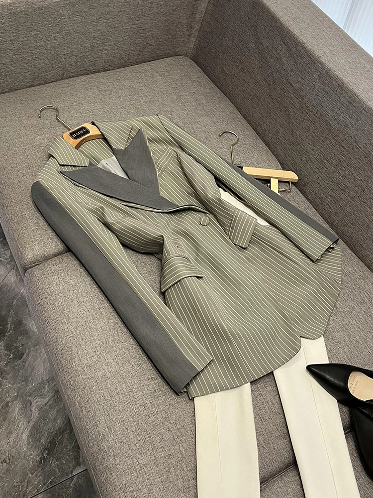 

Эффект похудения, тяжелый рабочий лоскутный цвет Blo, двухслойный воротник на талии, длинный све, осенне-зимний женский костюм Jaet