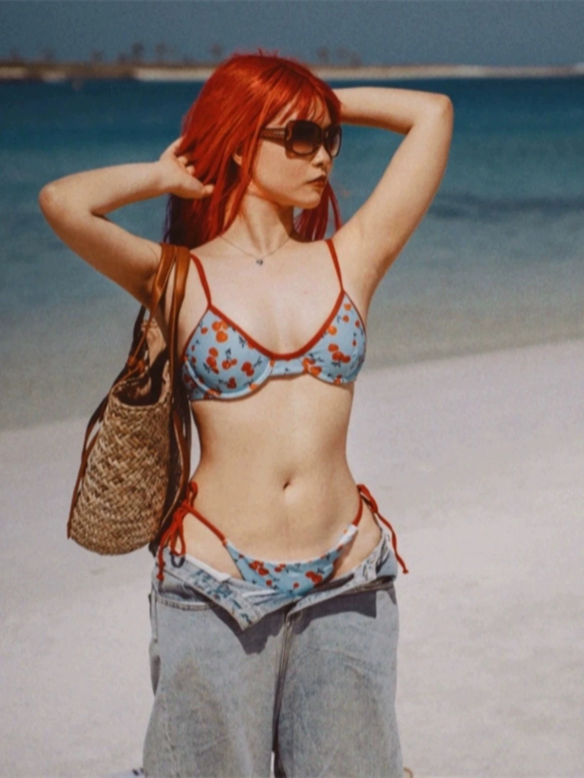 

Новый женский купальник-бикини с металлическими вставками, с эффектом пуш-ап, для термальных источников и отпуска