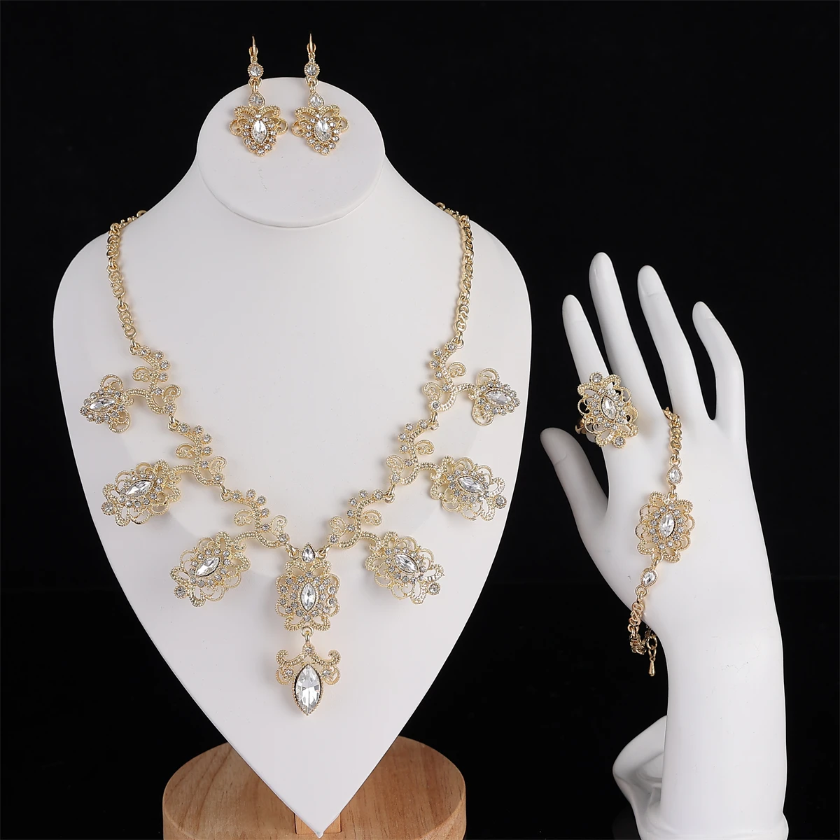 

Марокканский женский комплект украшений: ожерелье, браслет, серьги, кольцо, комплект из четырех предметов, свадебные украшения с цветочным узором для невест