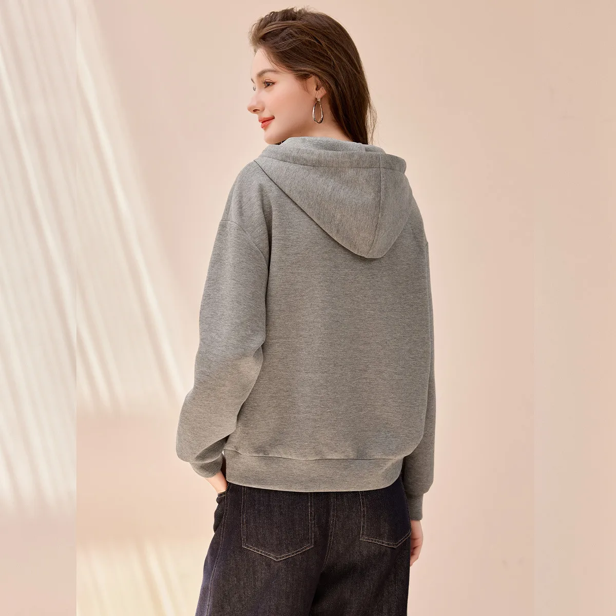LOUIS YAO Contrast-Color Zipper Design Women's Hoodies 2025 Autumn Casual Oversized Drop-Shoulder Knit Sweatshirts Chic Wear