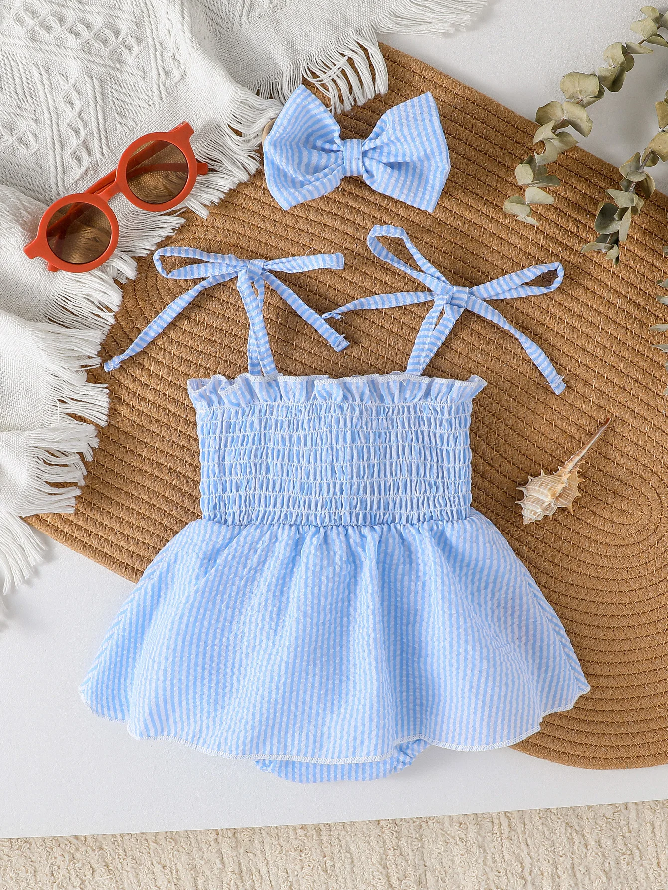 فساتين غير رسمية للفتيات الصغيرات لصيف 2025 بدون أكمام مطرزة على شكل سرطان البحر مخططة مطبوعة بدون أكمام للملابس 0-1 سنة + عصابة رأس