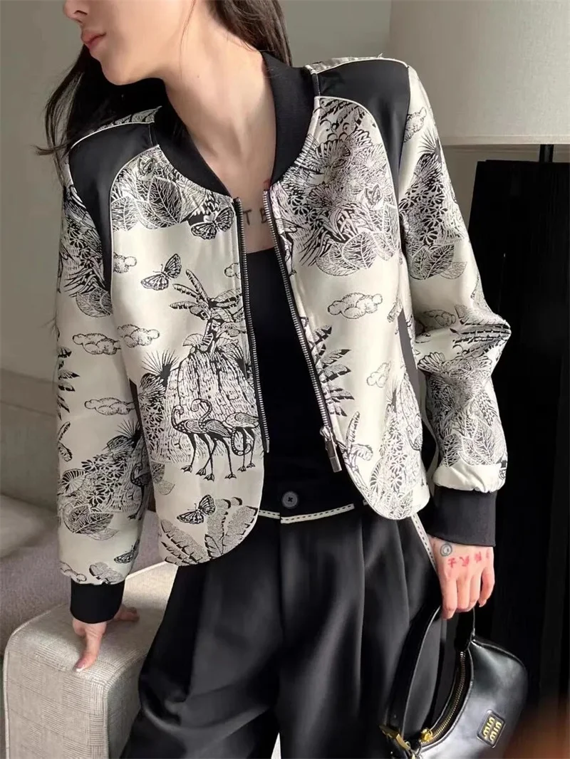 2024 Spring New Chinese Retro Chinese Style Standing Neck Contrast Color Splicing Versatile Ink Dyed Printed Short Coat Trend