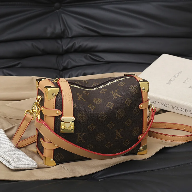 

2025 Vintage Women‘s Commuter Crossbody Bag, Genuine Leather Multi-way Shoulder Purse, Retro Chic Large Capacity Tote