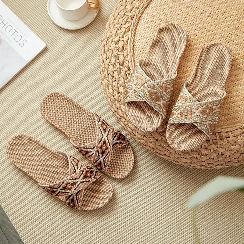 Hot 2026Summer New Women Linen Slippers Indoor Home Silent Sweat Absorbing Simple Comfort Anti Slip Fabric Four Seasons Slippers