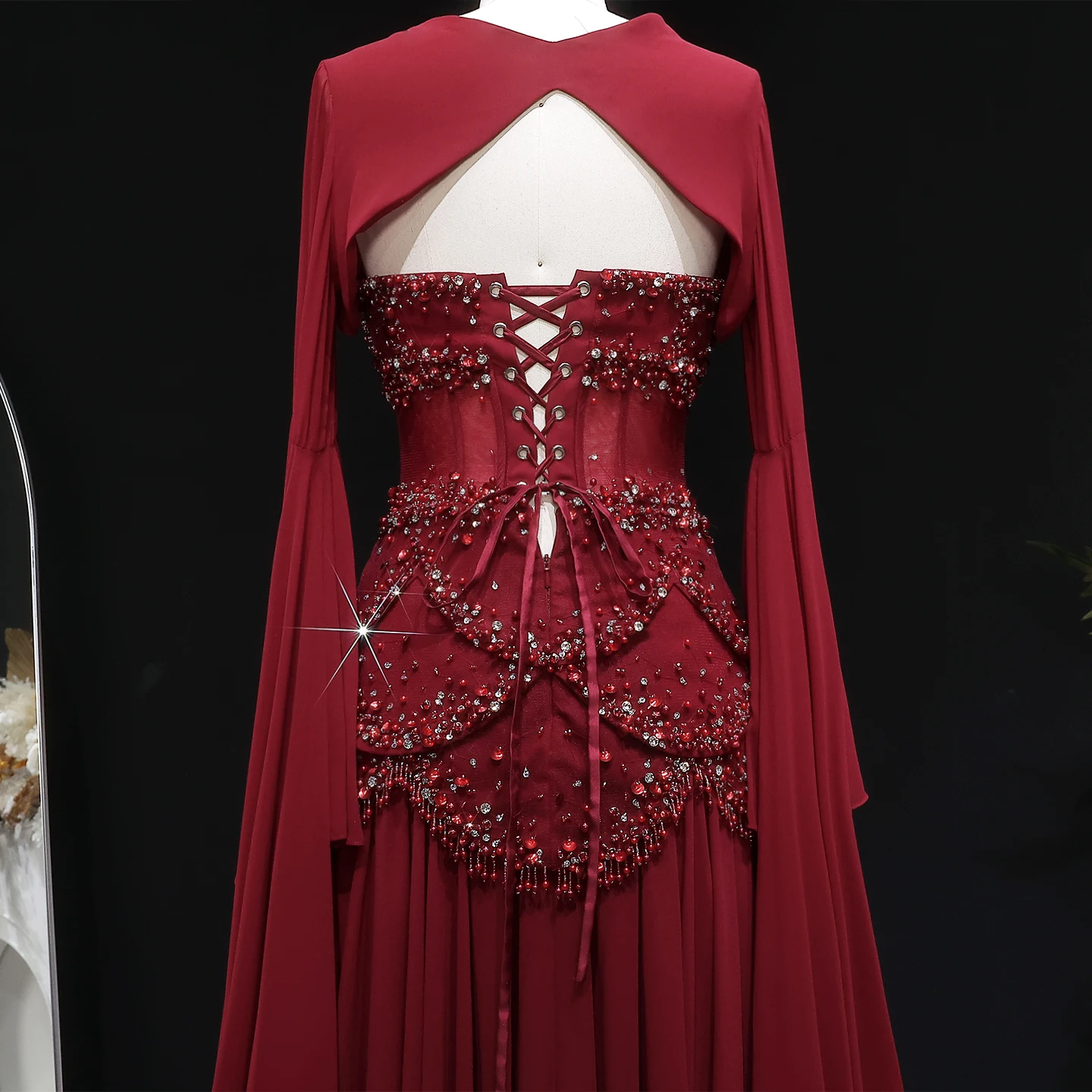 Sharon Said Elegantes Weinrot-Gelbes Abendkleid aus Chiffon mit Futter, Jacke und ausgestellten Ärmeln, Luxus SS286 SSCustomize – Detail 12