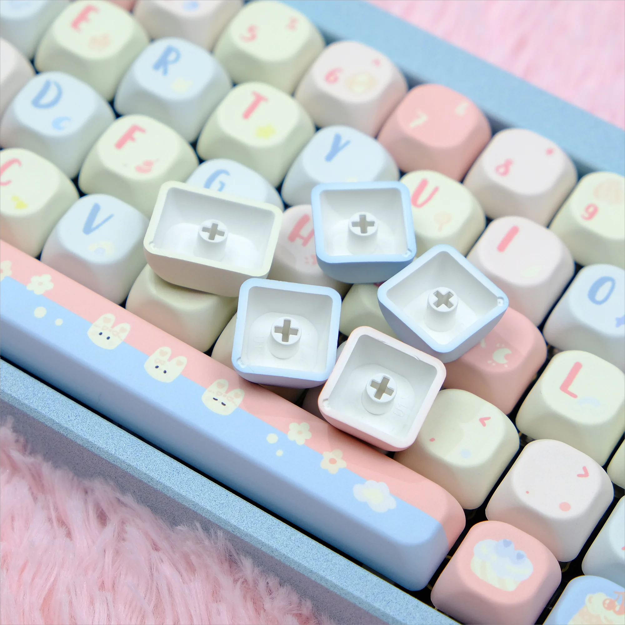 Cute Rabbit Keycap QX3 Profile Five-sided Thermal Sublimation PBT Keyboard Keycaps Lovely Bunny Key Caps Suitable for Girls