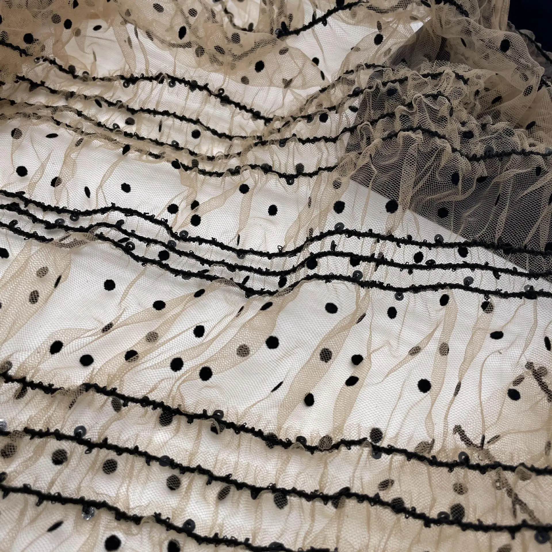 AGG دانتيل مطرز أوروبي عتيق - قماش شبكي مطرز من القطيفة لفساتين الزفاف ملابس رسمية من الدرجة الراقية