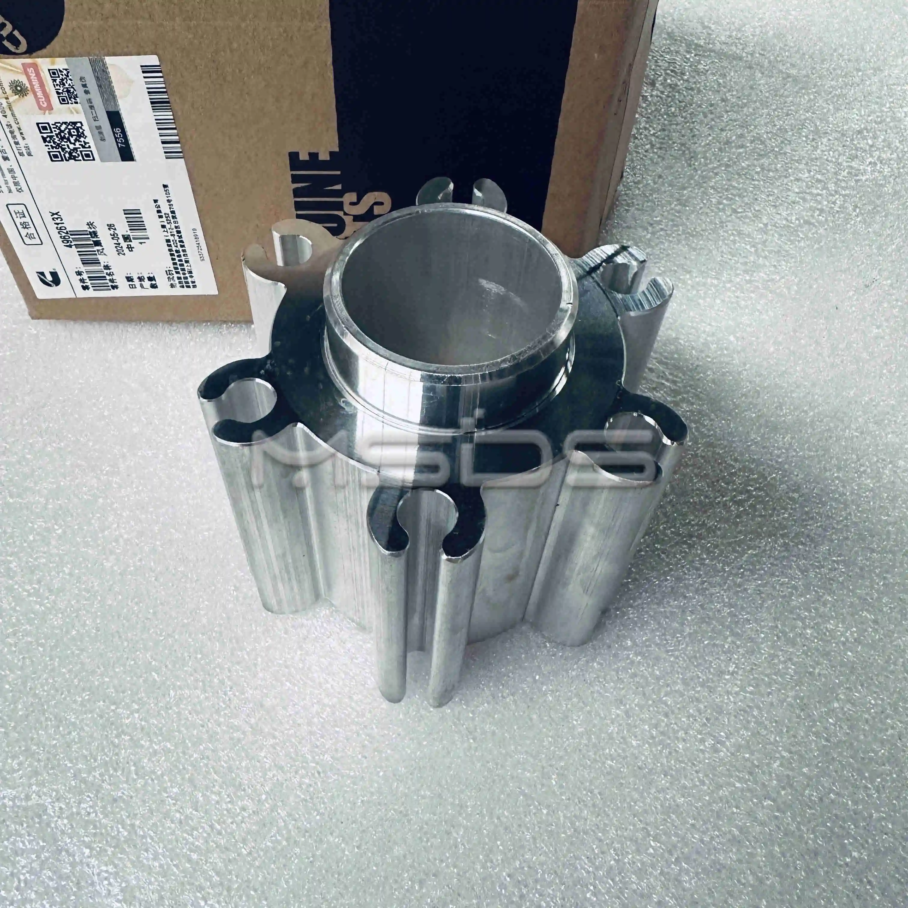 

M11 ISM11 QSM11 Cummins Engine Parts Fan Spacer 4962613