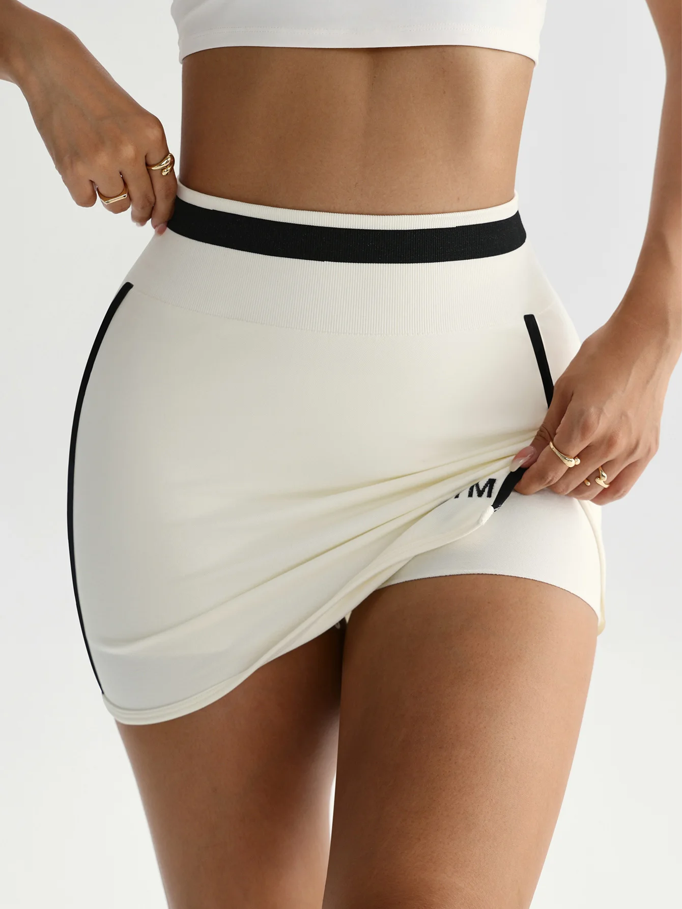 Women's Sports Skort Nova Seamless — High Waist, Seamless