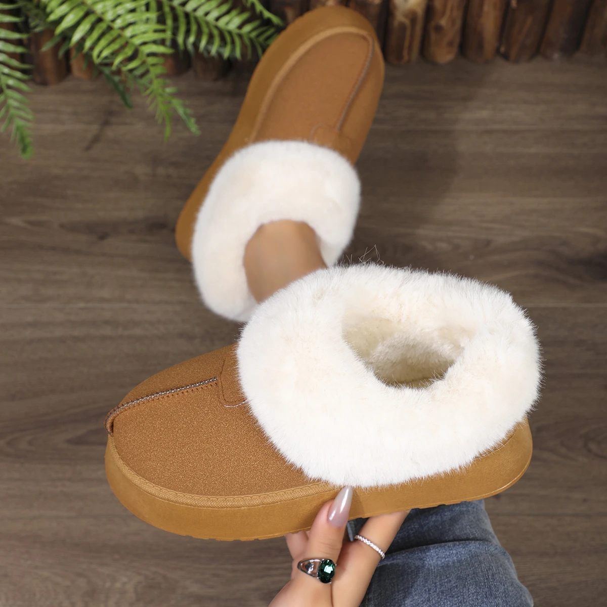 Winter Warm Thicken Plush Cotton Slippers Women Platform Boots Flat Ankle Boots Black Fur Slippers Woman Faux Suede Fluffy Shoes