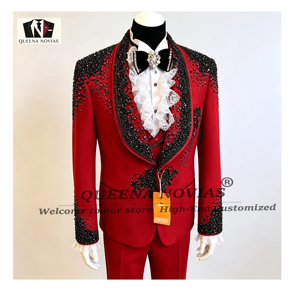Exclusive Wedding Suits For Man Black Diamond Beaded Prom Blazers Customized 3 Pieces Sets Shawl Lable Groom Tuxedos Red Carpe