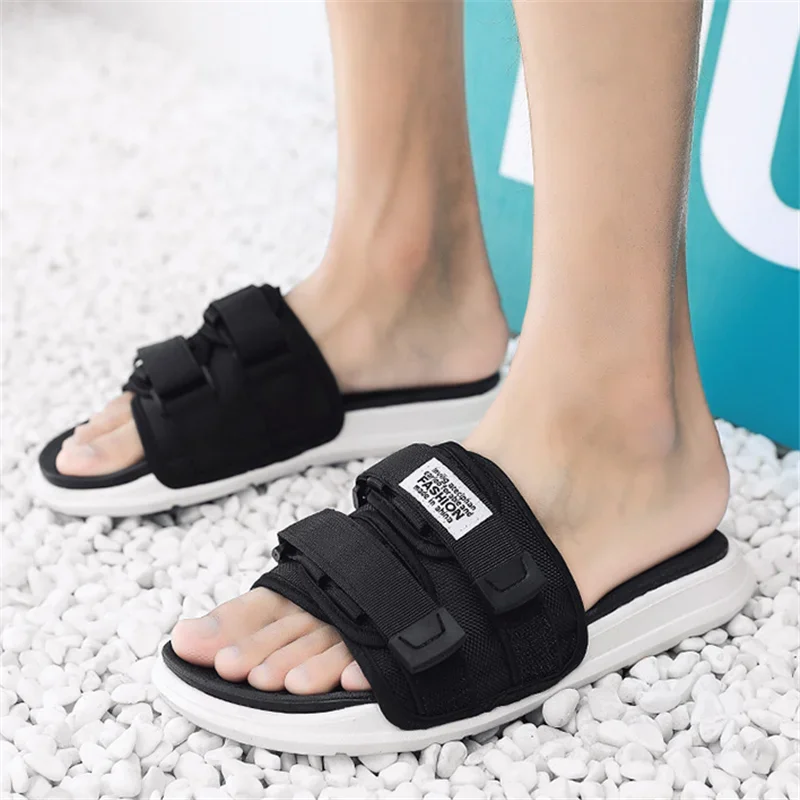 Slippers Men\'s Summer Fashion Outer Wear Couple One-Word Slippers Non-slip Net Red Beach Trend Hong Kong Style Sandals Slippers