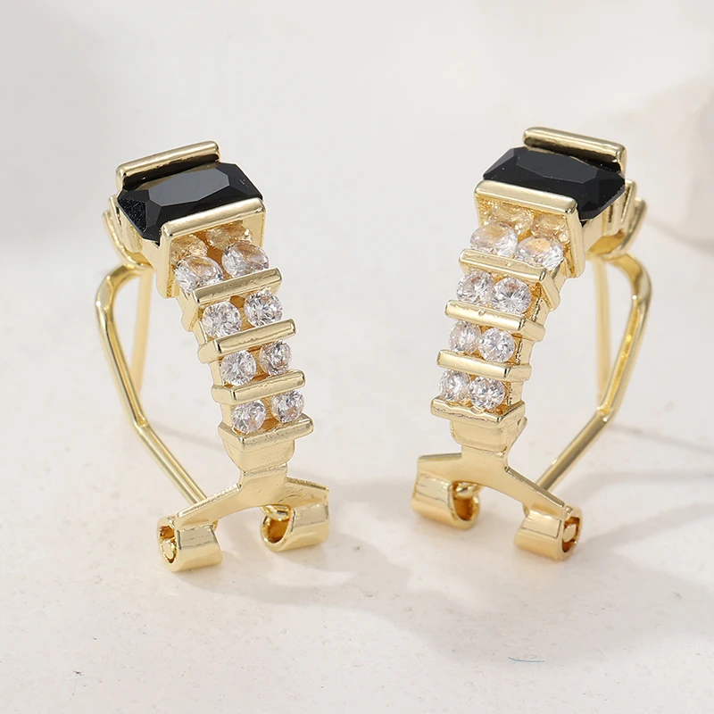 Ethnische Goldfarben Damen-Ohrringe Vintage-Design Metall mit Eingelegtem Schwarz-Weißem Zirkon Creolen für Frauen – Detail 3
