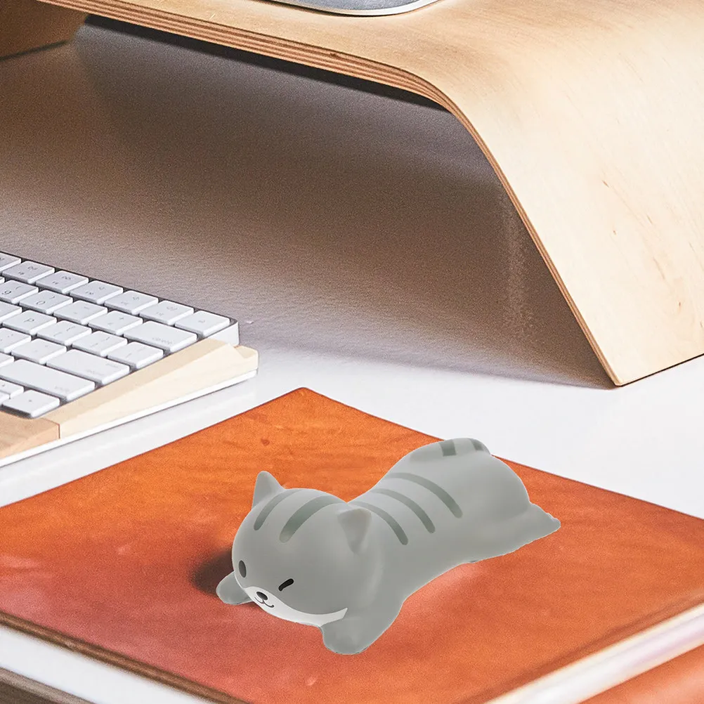 2Pcs Ergonomic Wrist Rest Pad Cartoon Cat Design Non-Skid Mouse Keyboard Support Cushion for Long Hours Computer Work Gaming