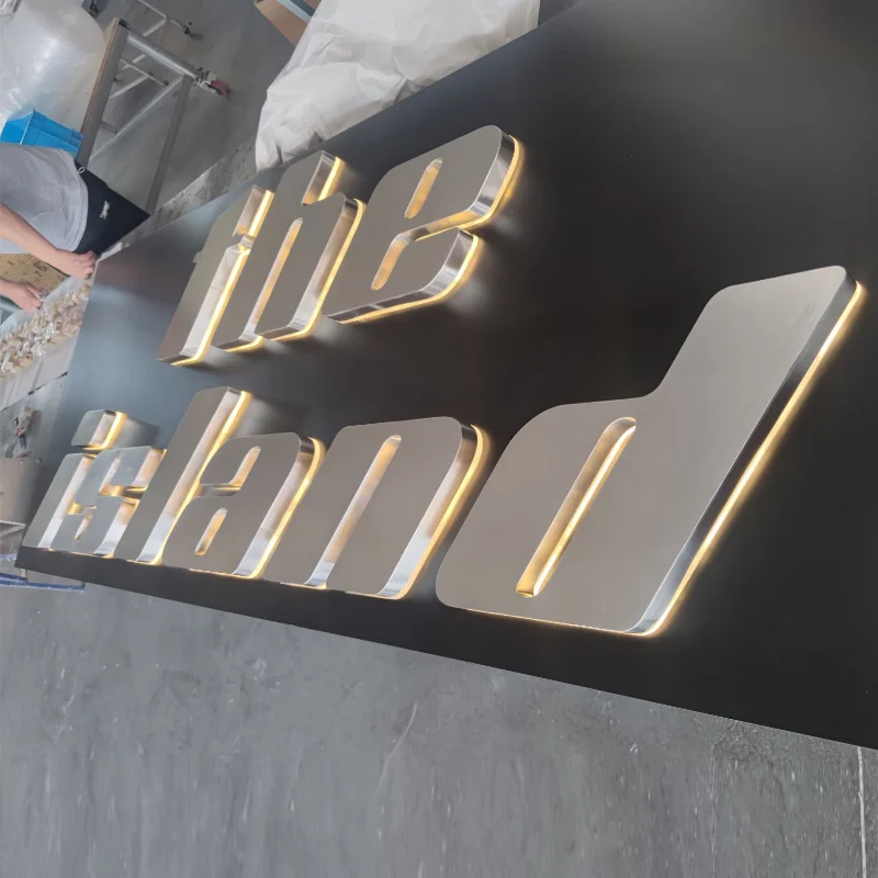 Customized Outdoor Gold Color Stainless Steel Back Lit Wall Signboard, Halo Lighting Company Logo Name Hotel LED Letters Signs
