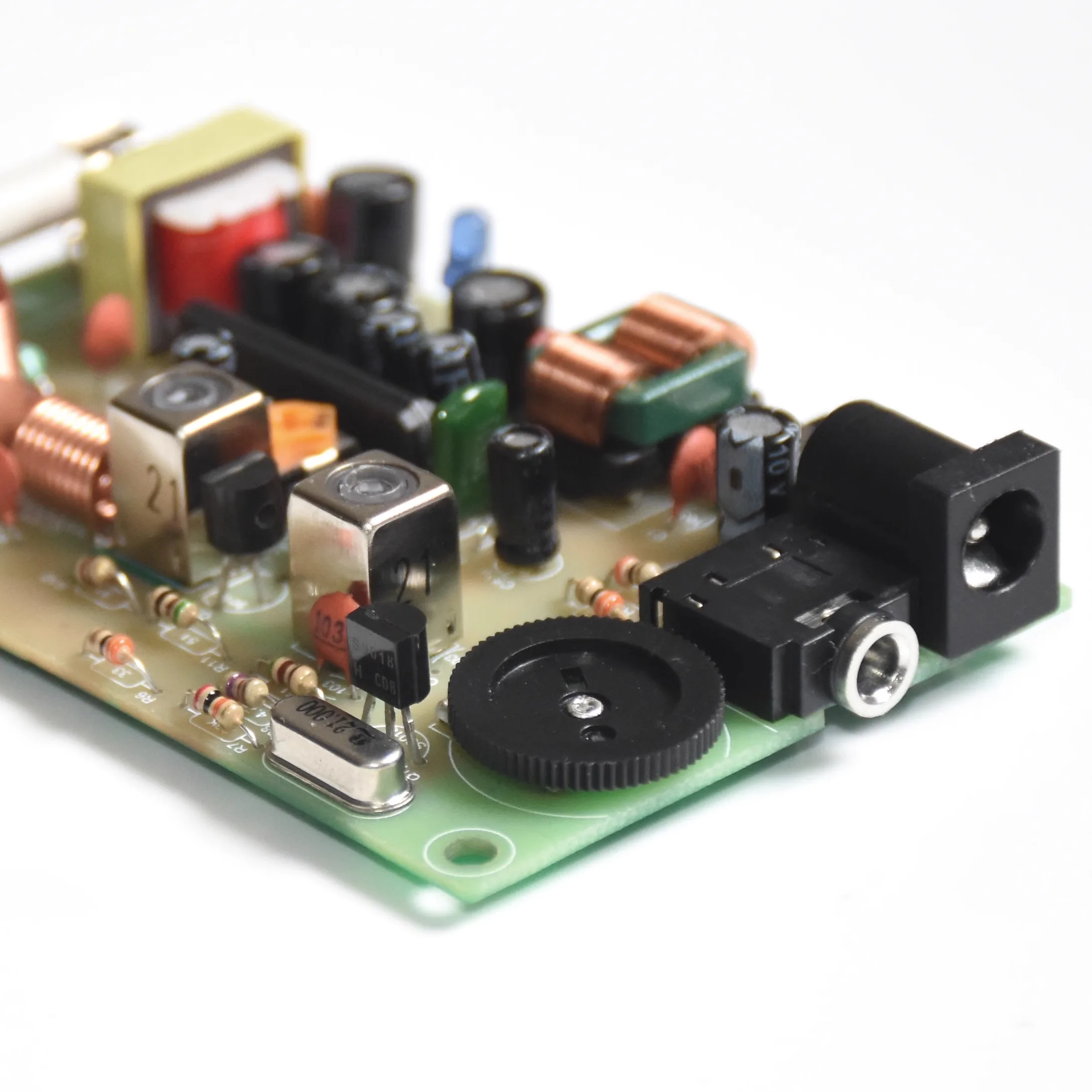 Shortwave Micropower Radio Transmitting Board Kit/Campus Broadcasting Electronic Production/SW Radio Amplitude Modulation