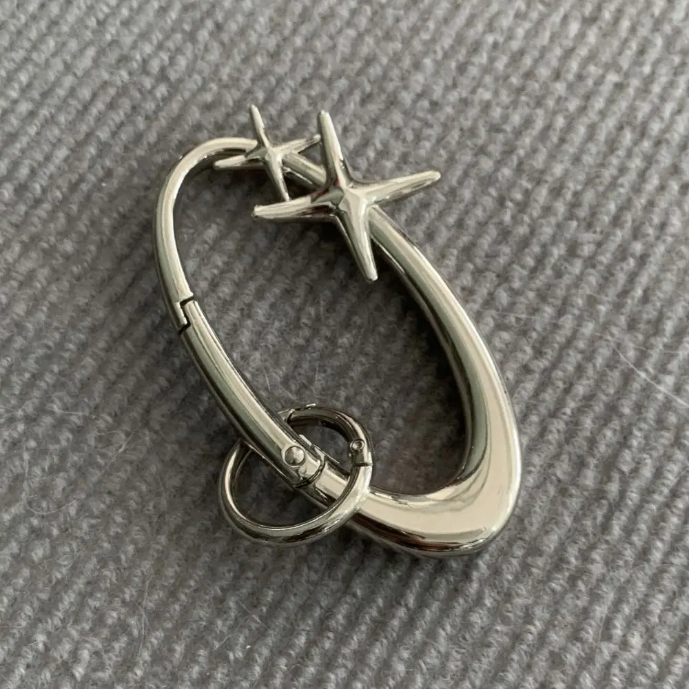 

Essential Icon Punk Star Keychain Belt Buckle Metal Material Y2K Oval Carabiner Gothic Pendant Star Key Ring Backpack Decor
