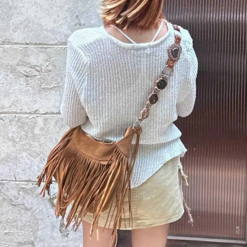 

New Original Tassel Decoration Frosted Suede Leather Women's Bag Metal Clock Shoulder Strap Single Shoulder Crossbody Bag Trendy