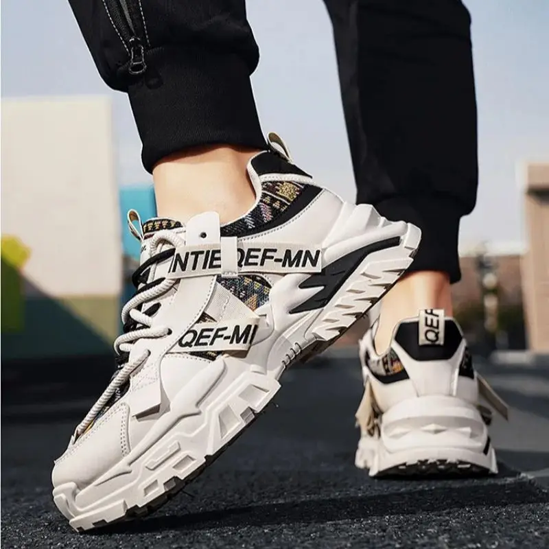 Versatile Autumn Breathable Casual Sports Shoes Thick-Soled Height-Increasing Dad Sneakers for Young People