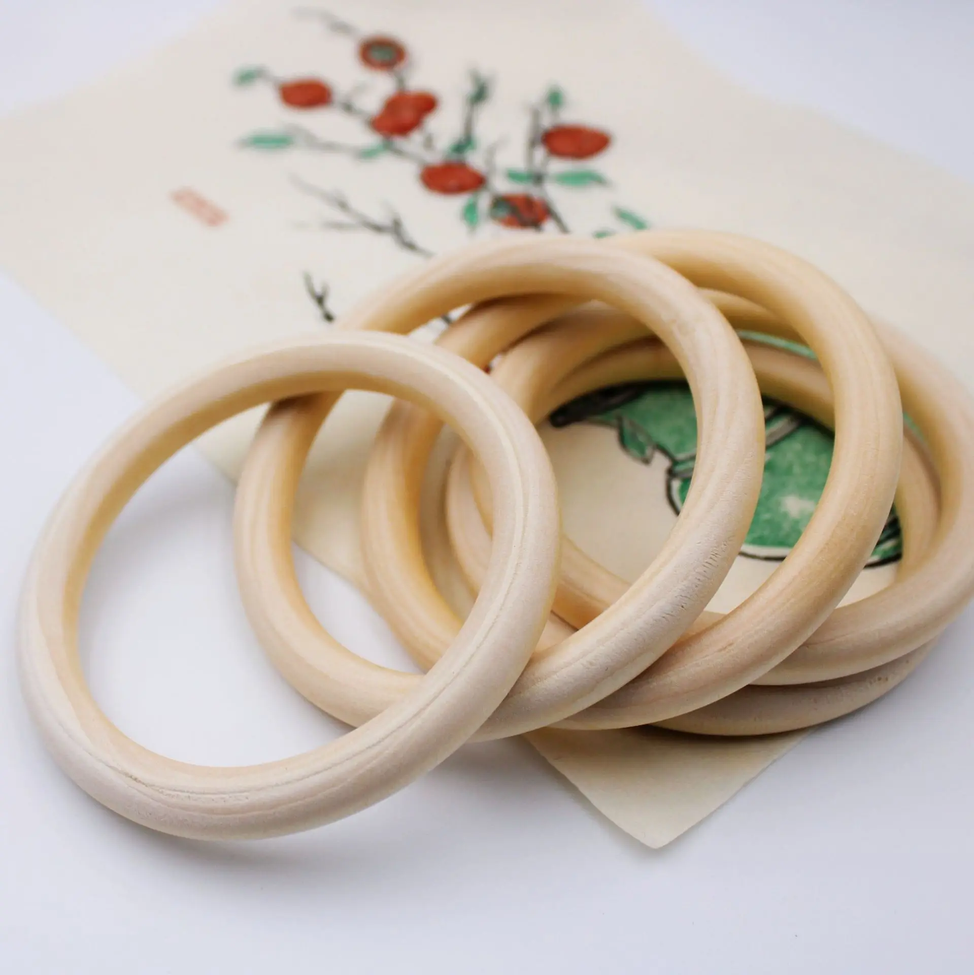 100pcs/lot Wood Ring Bracelets Diy Accessories Natural Wooden Solid Hanging Ring Bag Decoration 9*1cm Maple Circle Bangles