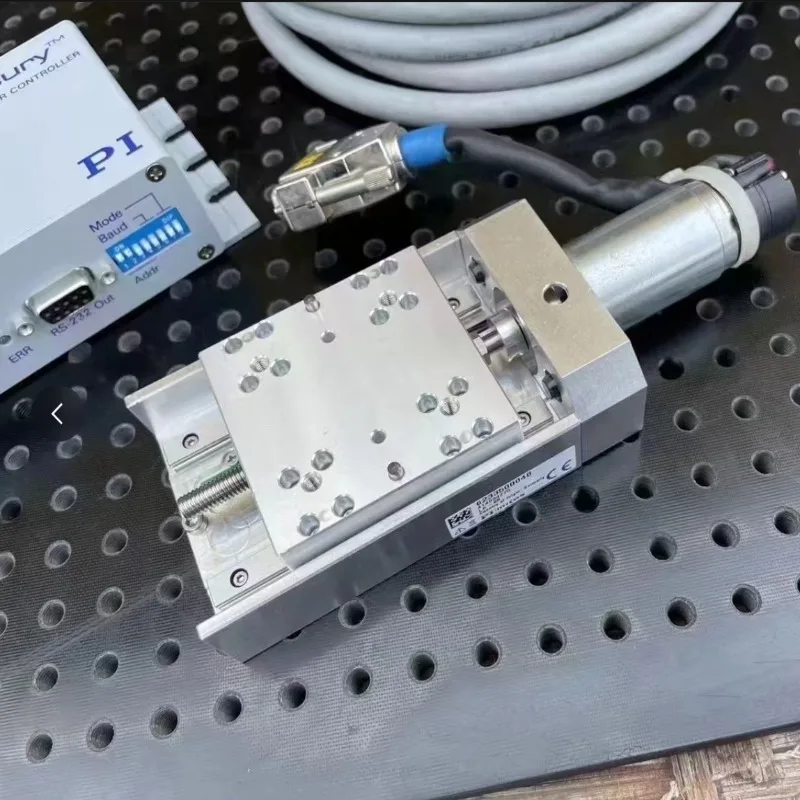Electric displacement platform with PI original controller C-863 stroke 30mm resolution 0.1μm