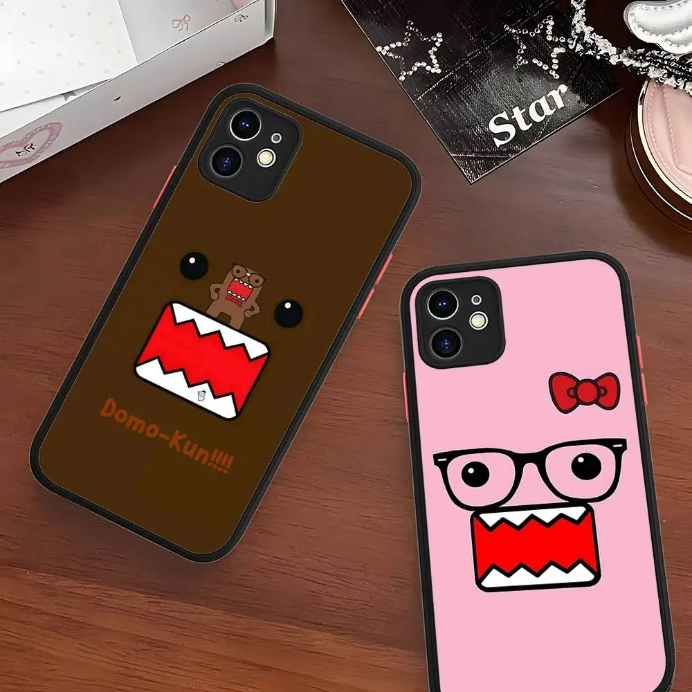 Leuke Domo Kun Fashion Design Ins Telefoonhoesje voor IPhone 14 11 12 13 Mini Pro Max 8 7 Plus X XR XS MAX Doorschijnende Matte Cover