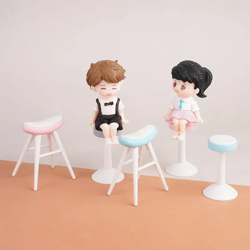 2Pcs 인형 집 만화 의자 놀이 집 귀여운 마이크로 풍경 DIY 장식 항목