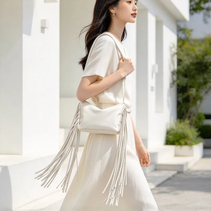 2027 New White Tassel Handbag - Women's Fashion Shoulder Sling Bag for Evening Walk Shows and Fashion Collections