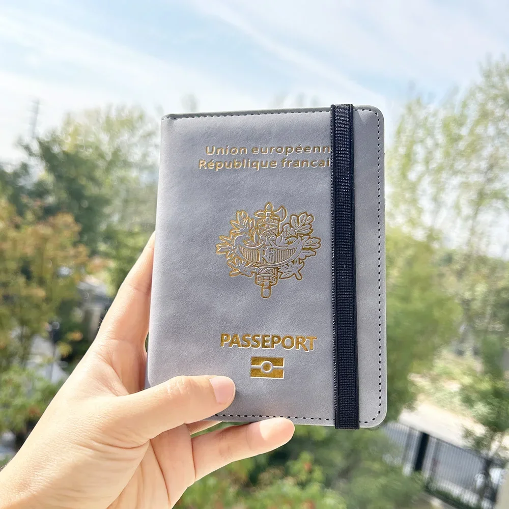 France Customize Names Passport Cover for Couples Large Capacity Unique Engraved Name on Covers Case for Passports Personalizado