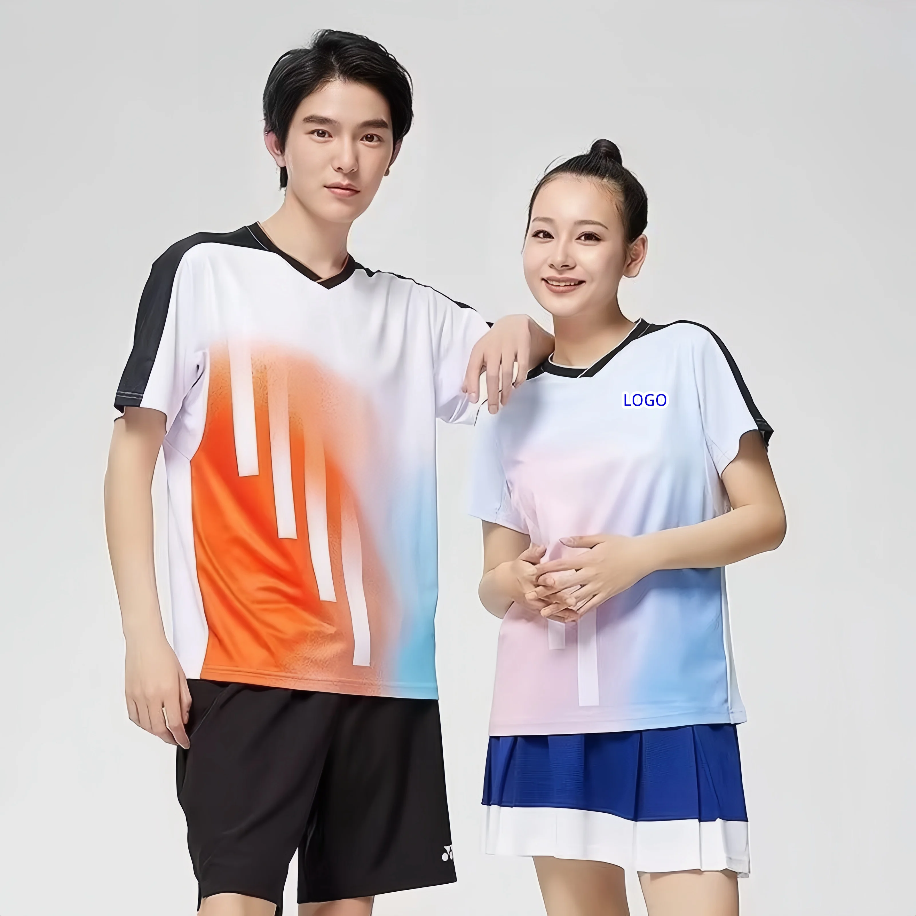 Customized men's and women's badminton T-shirt Breathable quick drying light V-neck tennis shirt accept customized service