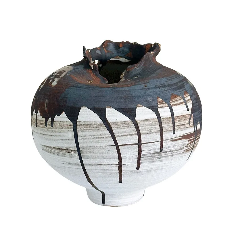 Wabi Sansan special-shaped ceramic vase medieval home model room soft TV cabinet flower arrangement jewelry ornament gift