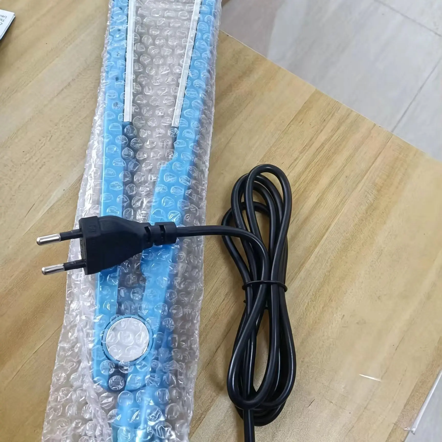 Digital Display Quarter Blue Splint Nano Titanium Hair Straightener Hair Straightener Factory Direct Sales Spot Quick Delivery