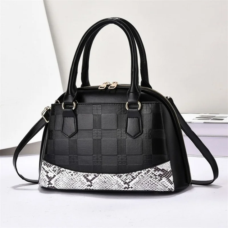 

Best Superstar Show Luxury Leather Bag With Vintage Style Large Capacity Elegant Design And Paris