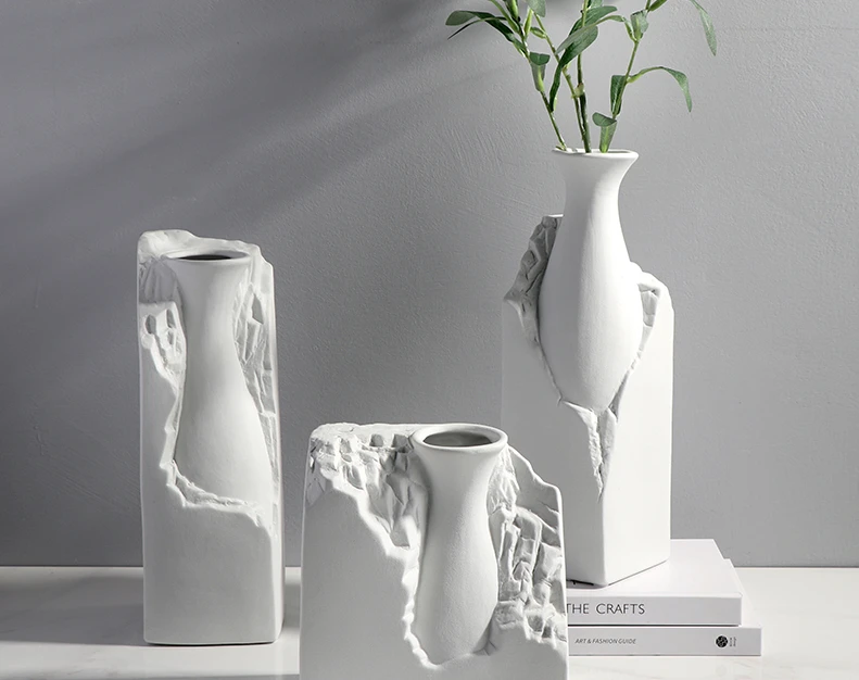 

Nordic modern creative sculpture ceramic vase study living room porch interior decoration