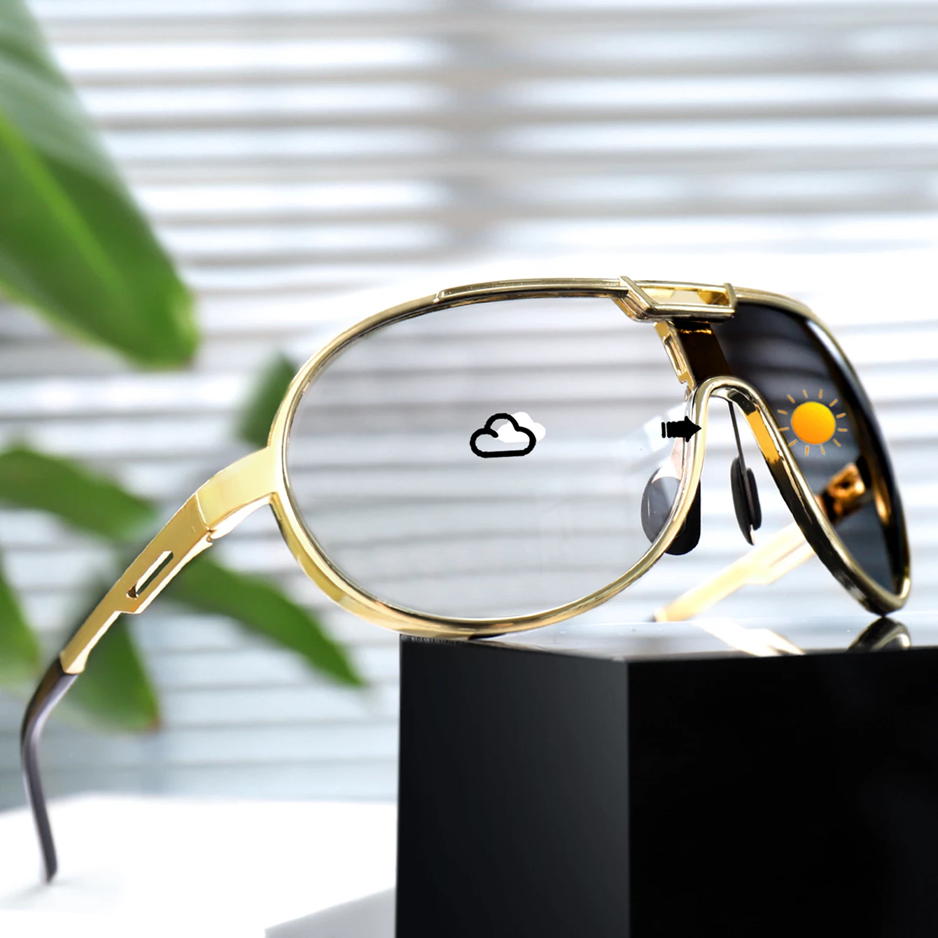 Photochromic Alloy Round Sunglasses Windproof Unisex Fashion Sunglasses for Cycling Hiking Travel Driving Selfie