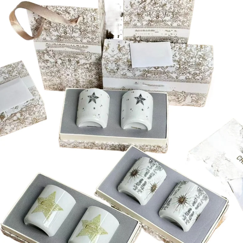 

Scented candle gift box, a set of two 205g gift boxes, winter Christmas souvenir