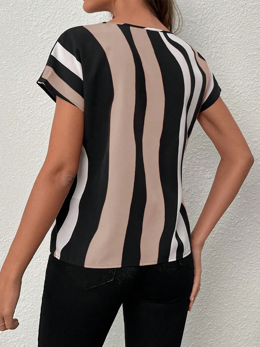 ストライプシャツ Vネック半袖プルオーバーシャ​​ツ