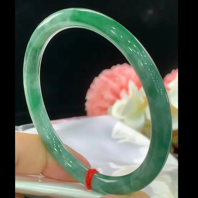 Natural Burmese Genuine Fine Green Banded Snowflake for Women, Fashionable Ice-Waxy Jadeite Jade Bracelet