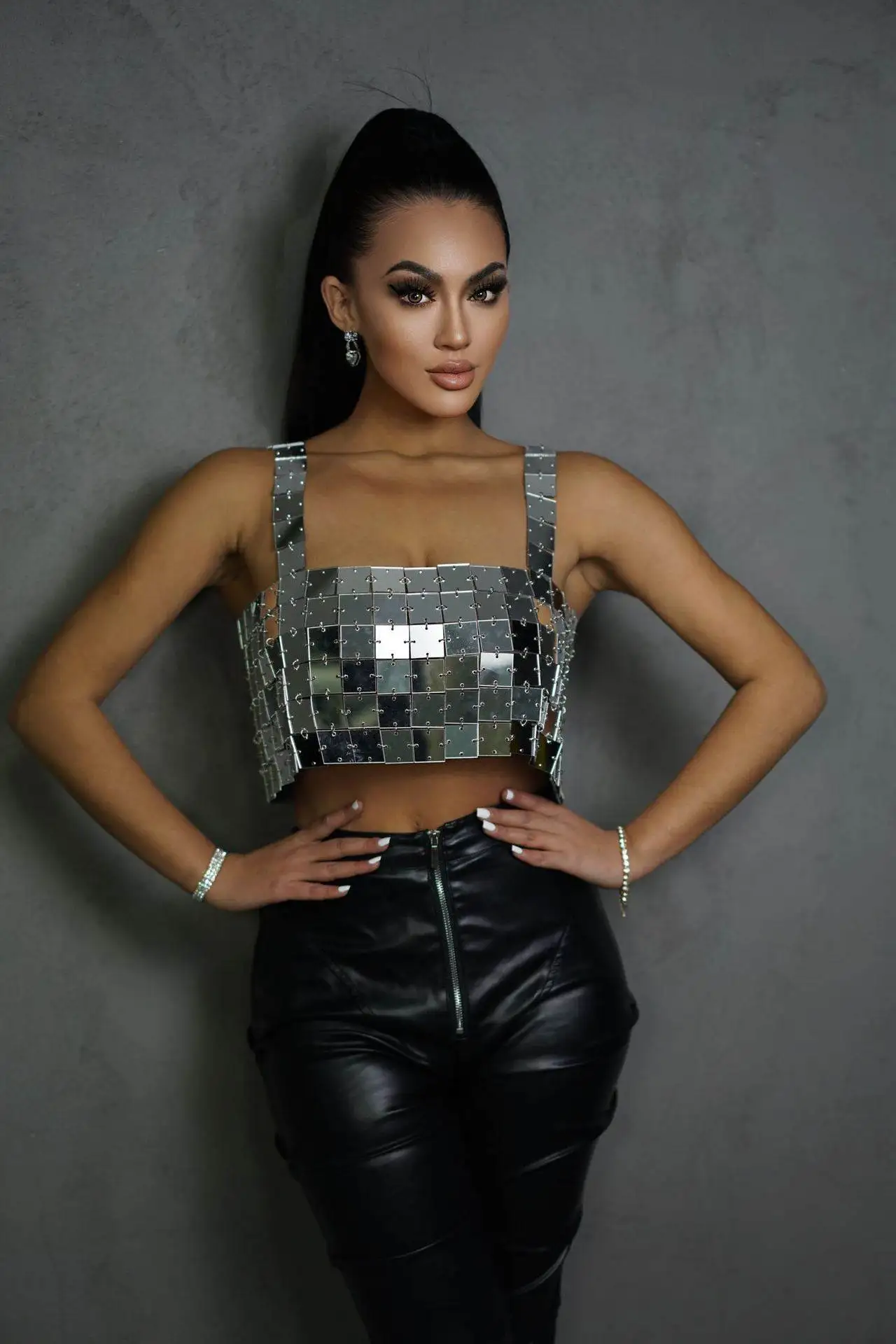 

Весна 2023, акриловый повседневный клубный лоскутный топ, женский жилет, майка, трансграничная Faion Y20454, удобная акриловая блузка