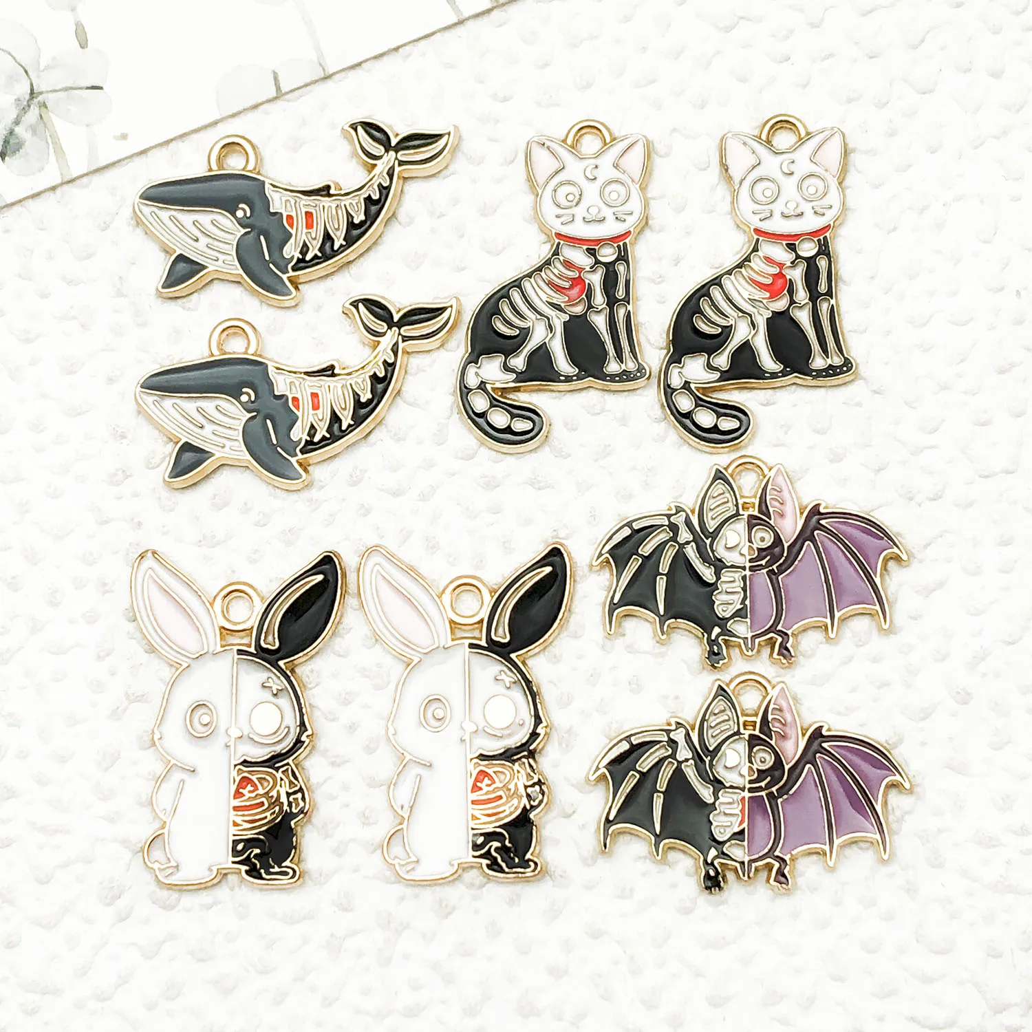 

Mix 8pcs/Drop Oil Halloween Skeleton Animal Set Series Jewelry Making DIY Craftsmanship Halloween Christmas Fashion Accessories