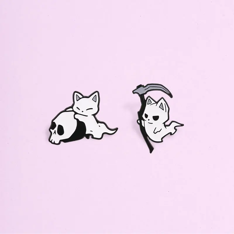 Gothic Death Cat Enamel Brooches Reaper Kitten Skull Kitty Black White Style Brooch for Jacket Backpack Decoration