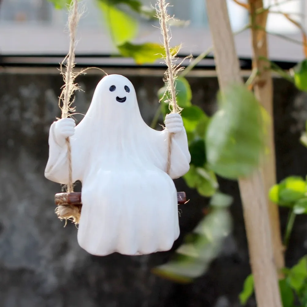 Halloween Cute Swing Specter Decorative Landscape Hanging Ornaments Resin Swing For Outdoor Party Holiday DIY Decor