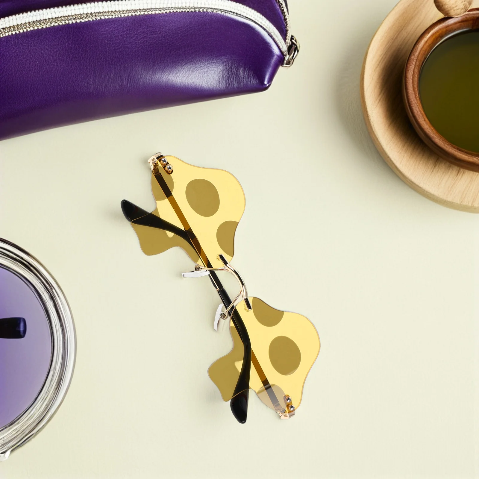 

2Pcs Funky Sunglasses Irregular Mushroom Shape Lightweight Uv Protected Unisex Shades for Parties Halloween Music