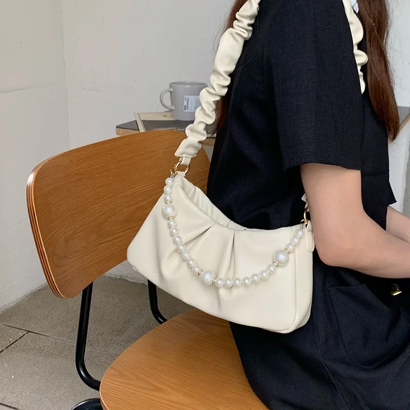 1 Piece Elegant France Style Shoulder Bag for Girl Beige Black Color Hobos Handbag for Women Chic Pearl Phone Lipstick Bag