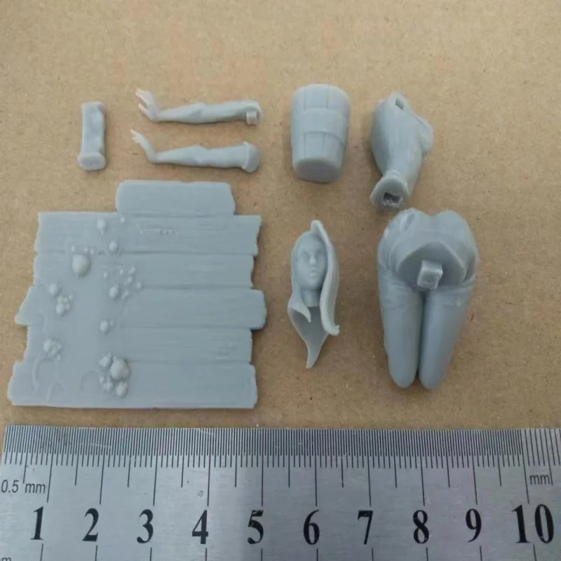 

The poor maid who cleans the floor DIY Resin Figures Model Kit 1/24 Scale Unpainted Unassembled 3D Toy