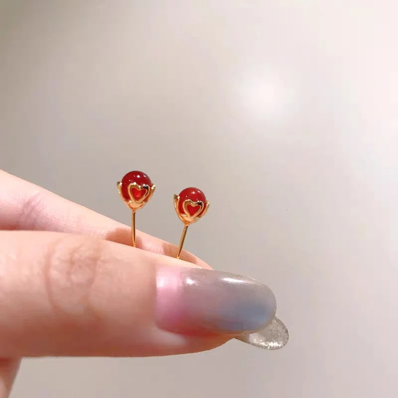 

Милые серьги-гвоздики в форме сердца из стерлингового серебра 925 пробы, модный круглый кулон, дизайн, подарок для девочек, элегантные серьги для женщин