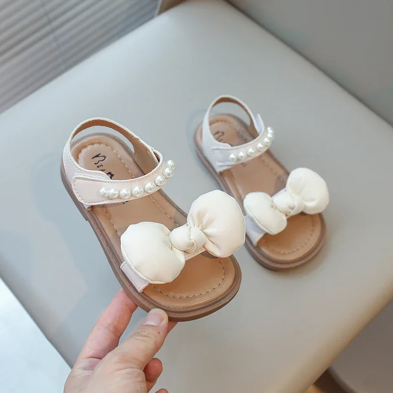 Little Girls Sandals Soft Bow-knot with Pearls Beading Princess Sweet Candy Color Kids Beach Shoes 2024 New Children Summer Flat